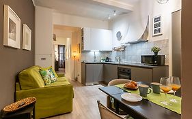 Centro Storico Piazza Castello Cozy Suite Ac